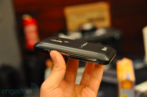 CES2011:4G技術LG Revolution亮相展會