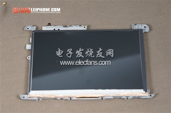 第一步當(dāng)然是要先瞟一眼了，因?yàn)榻酉聛?lái)拆成啥樣，還不知道呢。