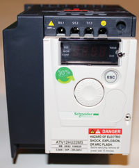 深度技術拆解：深入變頻器電子電動機內(nèi)部世界