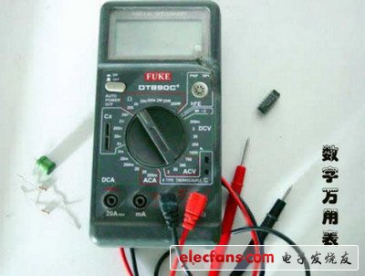 萬(wàn)用表測(cè)電阻原理_怎么用萬(wàn)用表測(cè)電阻