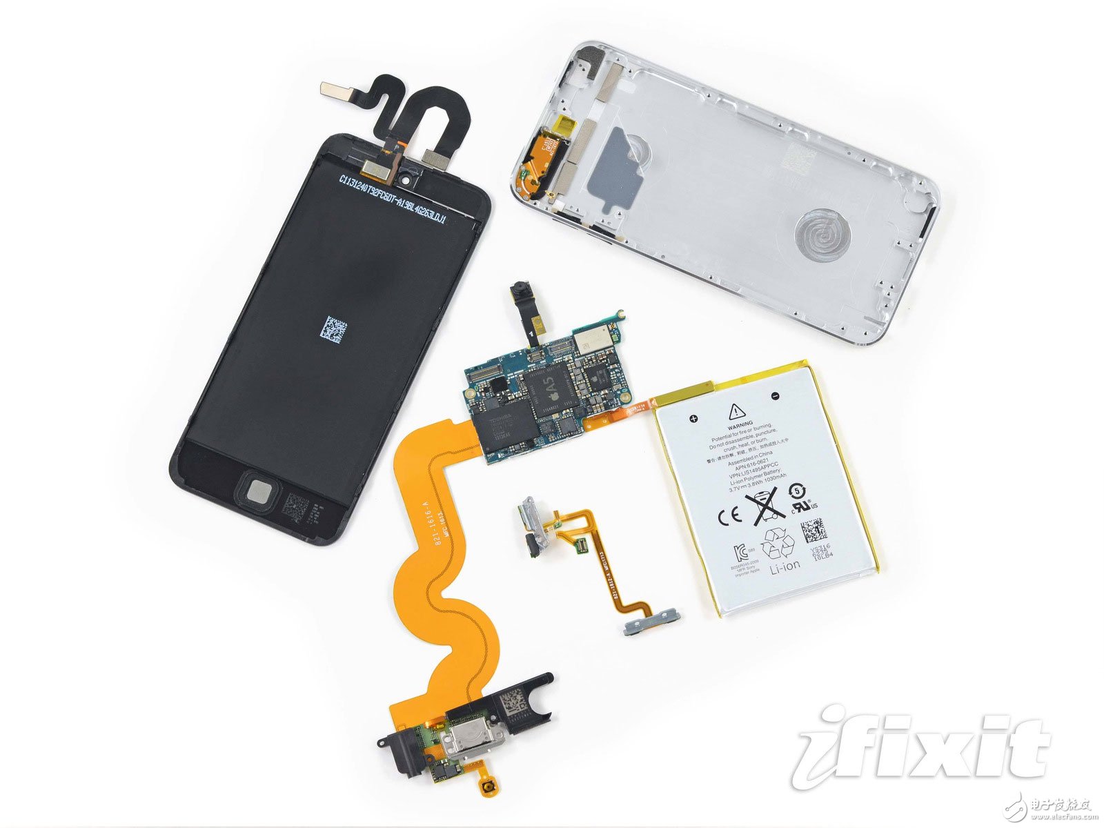拆解網站iFixit放出了蘋果第五代iPod touch5拆解圖，讓我們看到了iPod touch5的內部構造