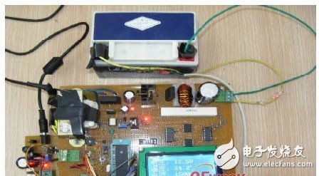 圖2 充電器實物圖