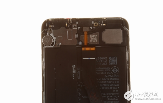 華為P10怎么樣？華為P10拆解：3788元比iPhone更精密！