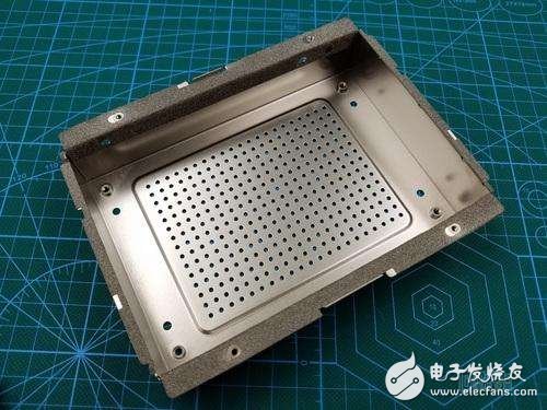 小米路由器HD怎么樣?小米路由器HD拆解圖