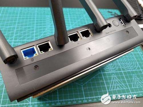 小米路由器HD怎么樣?小米路由器HD拆解圖