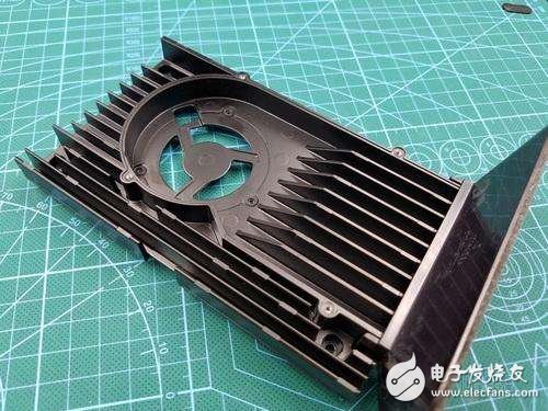 小米路由器HD怎么樣?小米路由器HD拆解圖