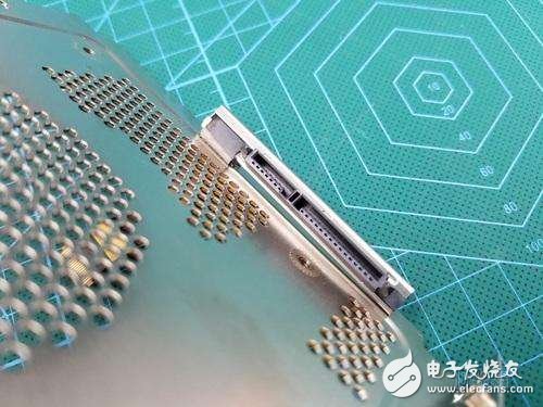 小米路由器HD怎么樣?小米路由器HD拆解圖