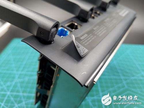 小米路由器HD怎么樣?小米路由器HD拆解圖