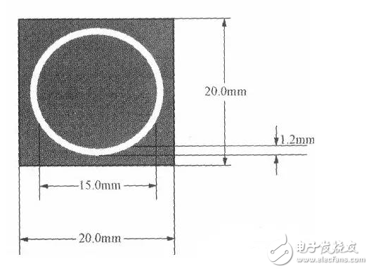 走線越長對(duì)開關(guān)的寄生電容效用越明顯，過大的寄生電容會(huì)使開關(guān)不能正常工作。如果寄生電容太大，當(dāng)手指與觸摸開關(guān)接觸時(shí)，過大的寄生電容使MCU不能檢測(cè)到開關(guān)狀態(tài)的變化。通常，根據(jù)不同的開關(guān)圖形與所用的材料不同，觸摸開關(guān)感應(yīng)電容一般控制在2~15pF之間是比較合理的。