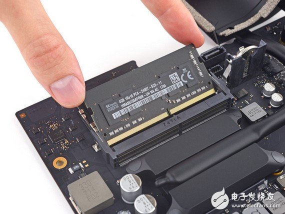 21.5寸4K iMac拆解大曝光，內部芯片一覽！