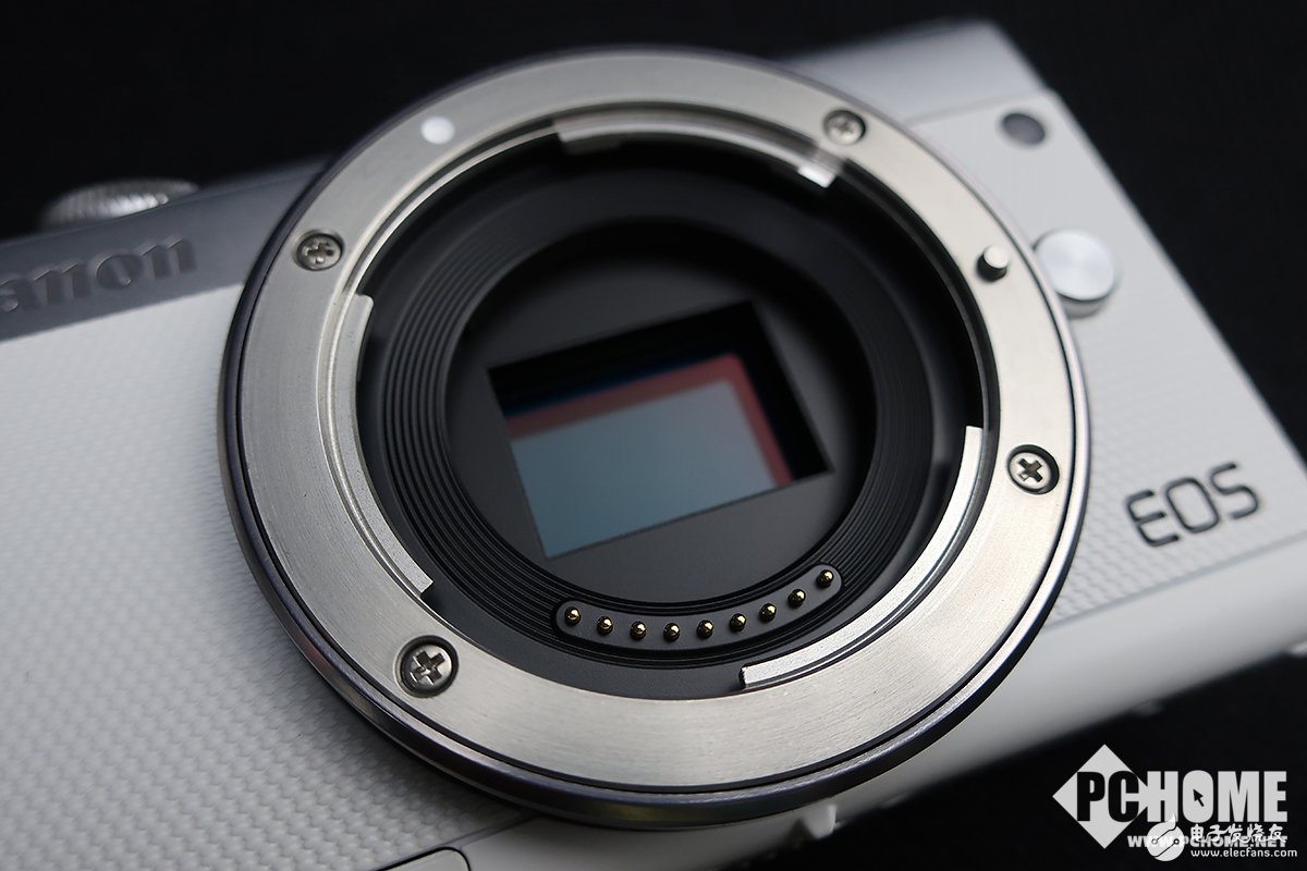 換一種色彩感受世界 佳能EOS M100開箱
