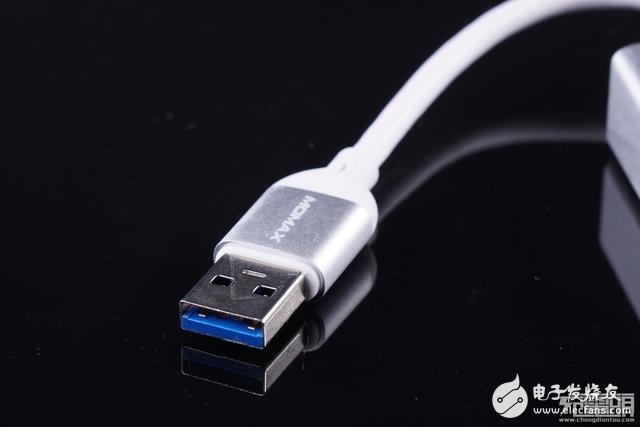 MOMAX專業版ONLINK讀卡器CU1S拆解