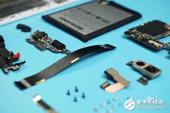 魅藍(lán)Note6拆解：首款雙攝青年良品做工如何？
